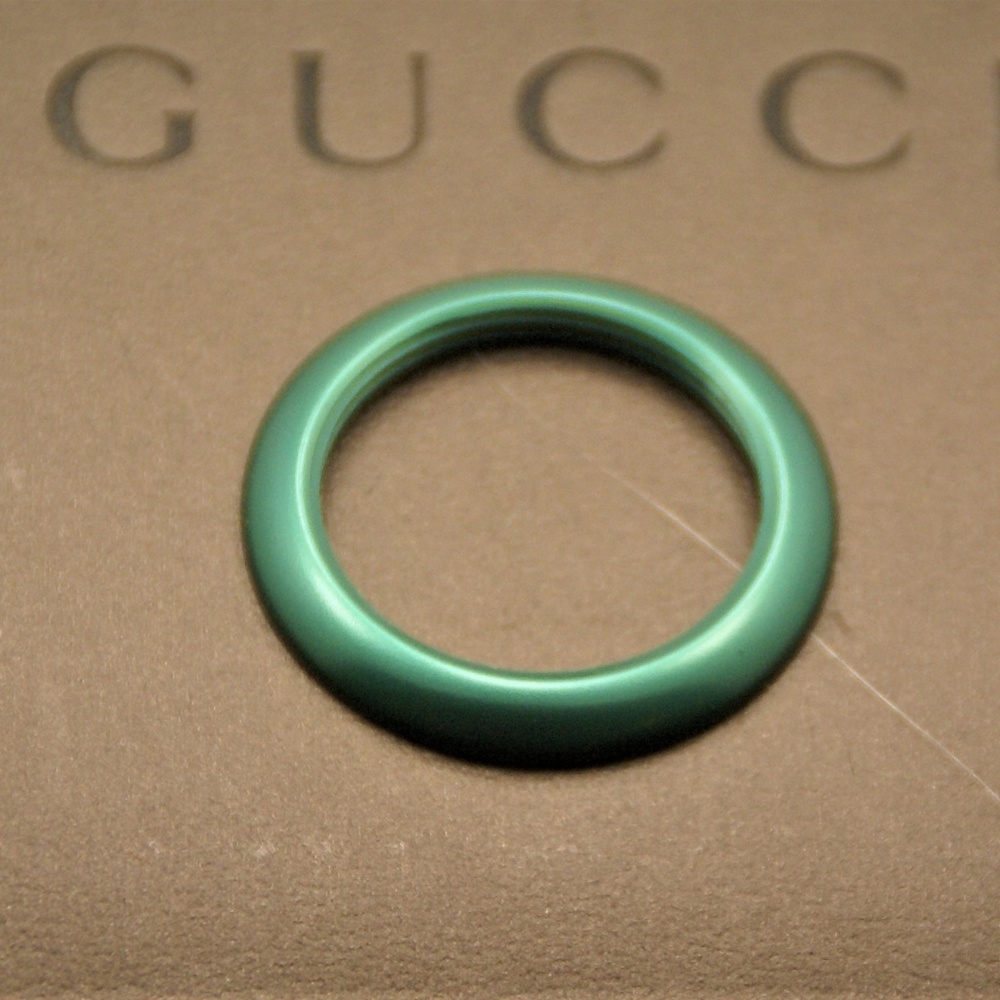 Vintage New Gucci Metal Bezel Emerald Green 1100